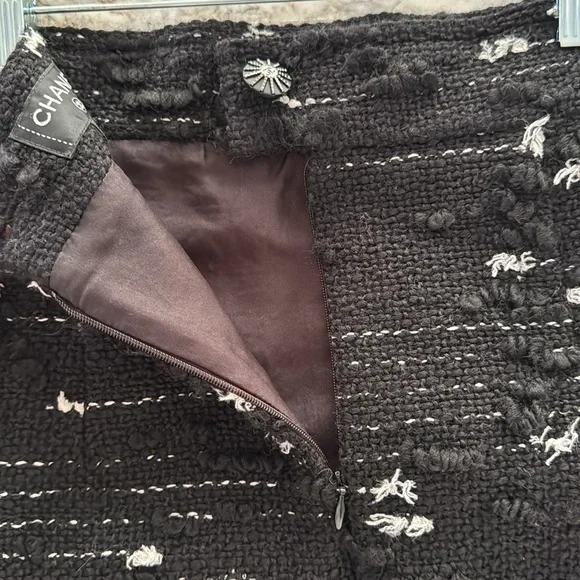 Chanel tweed skirt size 38